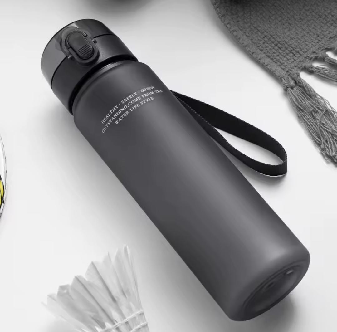 Smart Water Bottle – Leak-Proof & Portable